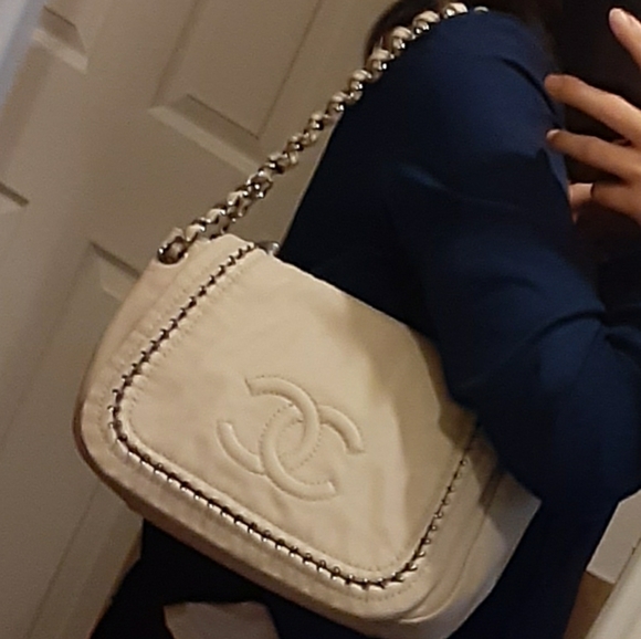 CHANEL Handbags - HOLD* Chanel like new beautiful bag